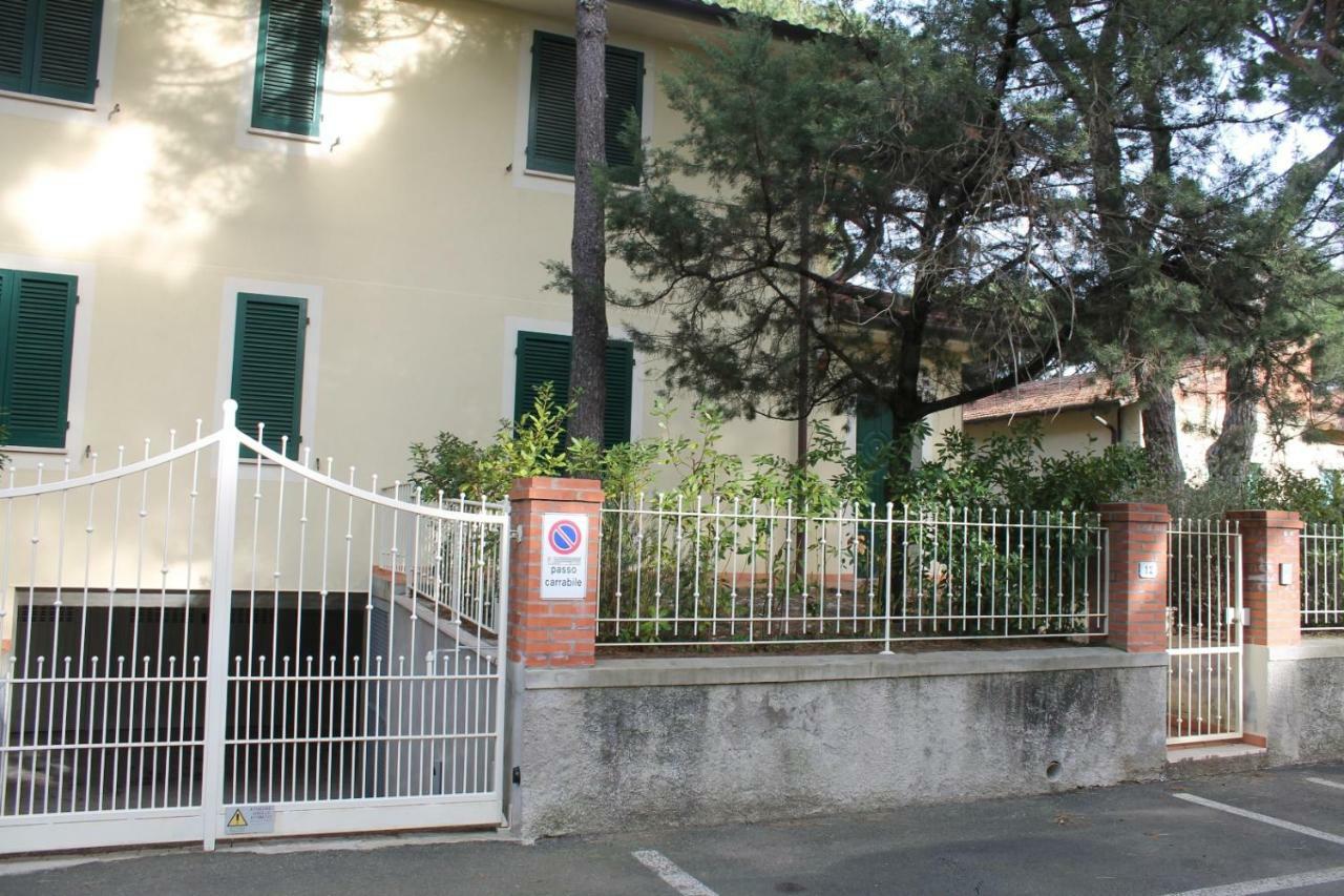 Liberius A Soli 100M Dal Mare Marina di Castagneto Carducci Zewnętrze zdjęcie